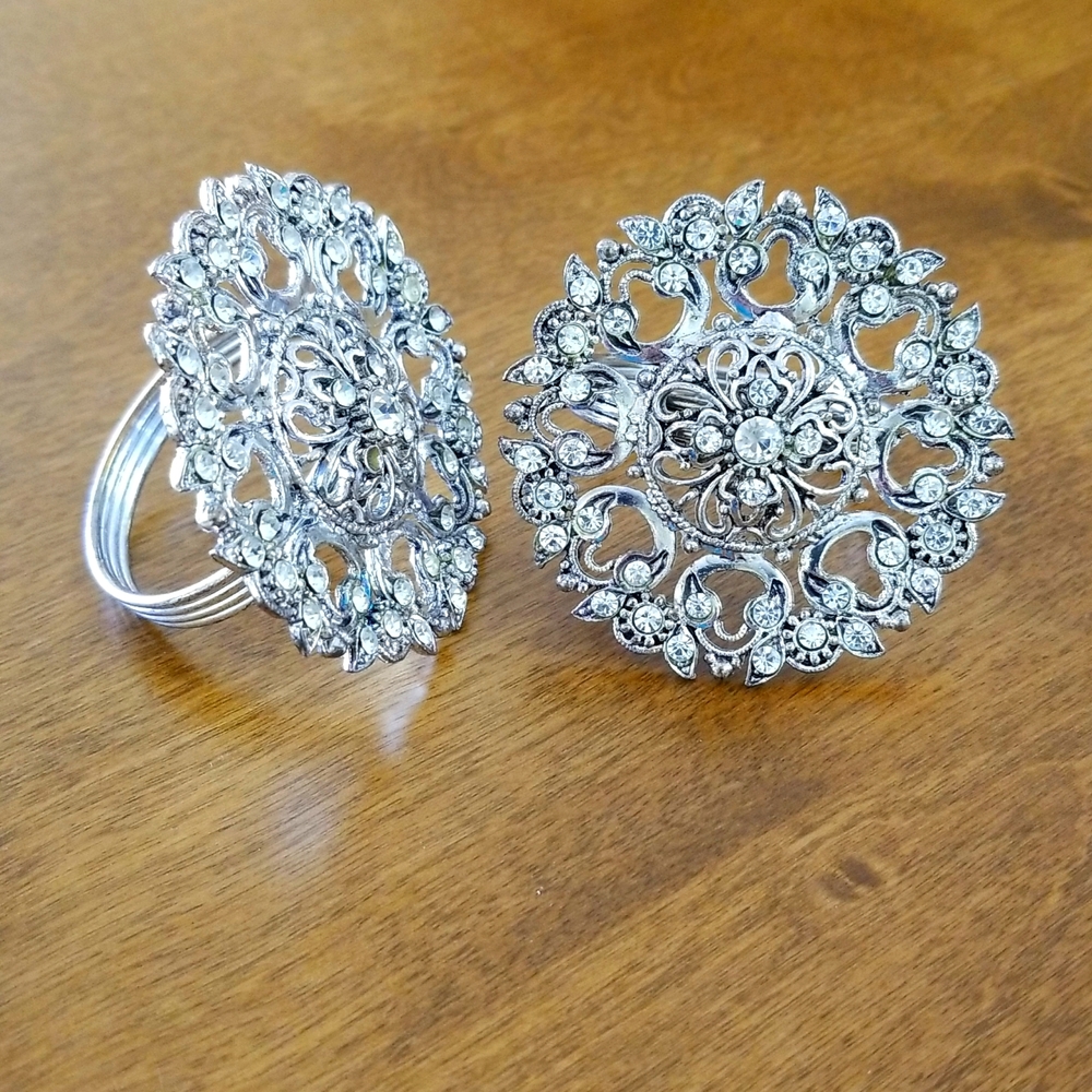2 Vintage Napkin Rings